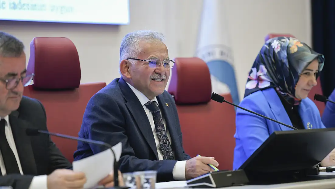 Kayseri Büyükşehir 2025’i yoğun çalışmayla geçirdi