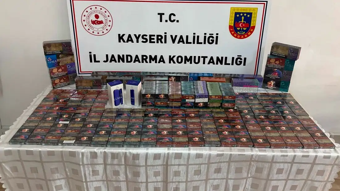 Kayseri'de 10 bin adet kaçak elektronik sigara kartuşu ele geçirildi