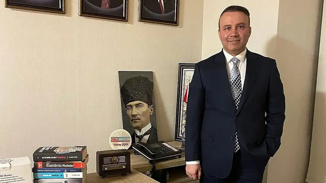 Kayseri Gazeteciler Cemiyeti'nden Yıldıray Çiçek'e Erciyes Basın ödülü