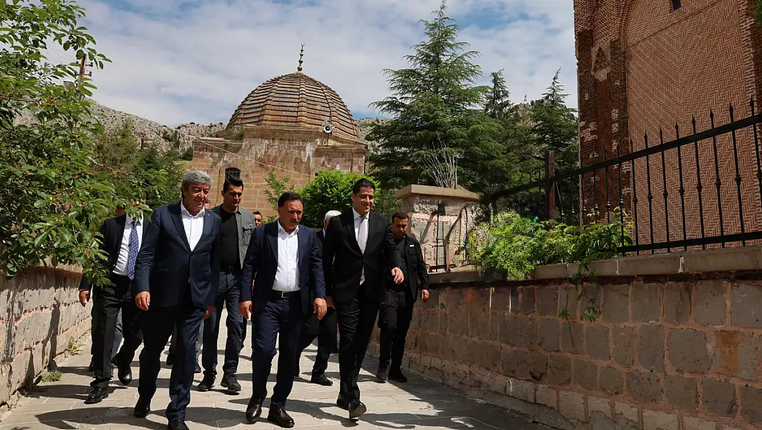 Vali Çiçek Pınarbaşı ilçesindeki yatırımları yerinde inceledi