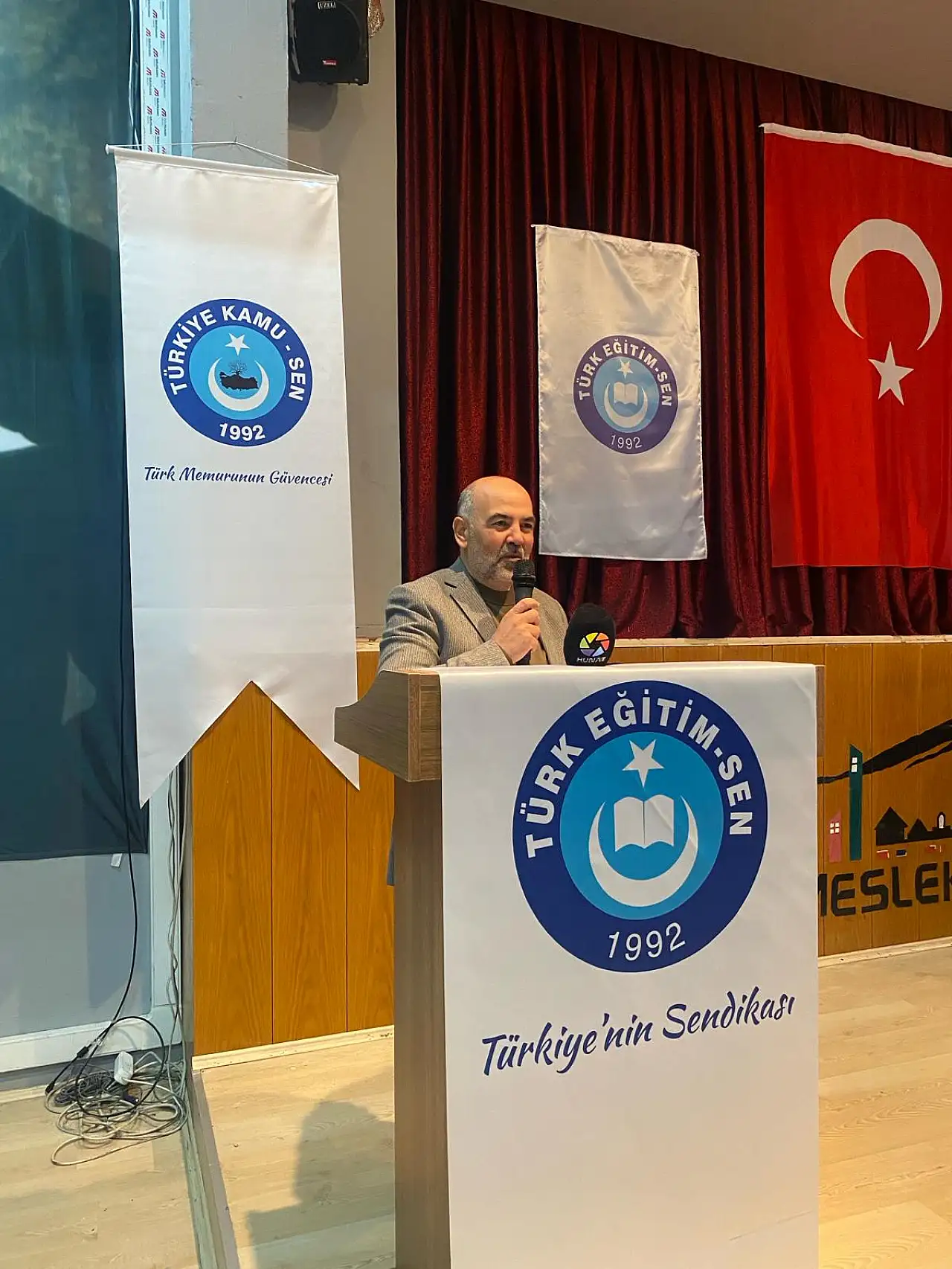 Türk Eğitim Sen Kayseri 1 No'lu Şube'de Muharrem Çolak yeniden başkan seçildi