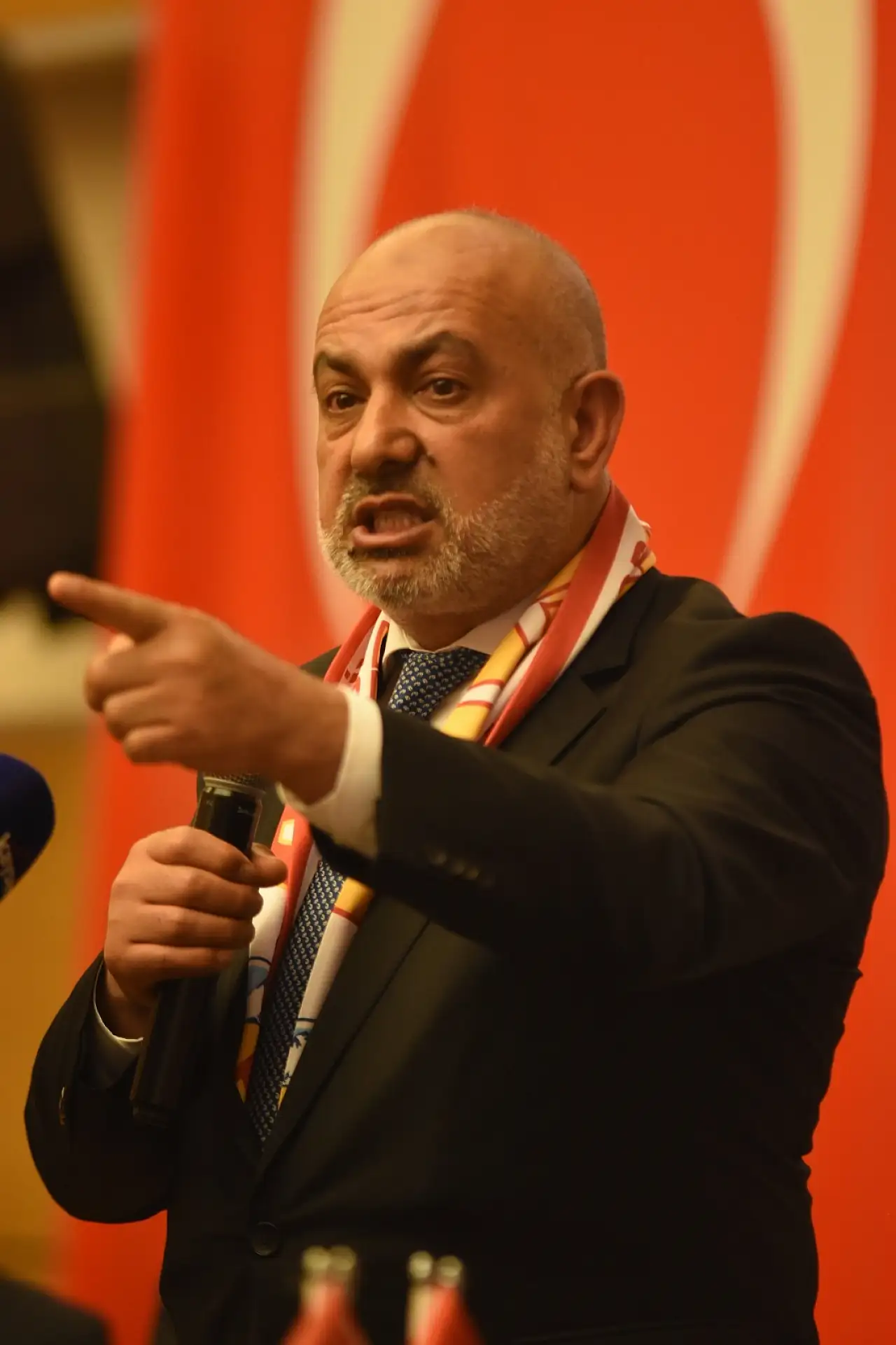 Çamlı: 'Bu takımı şampiyon yapacağımdan hiç endişem yok'