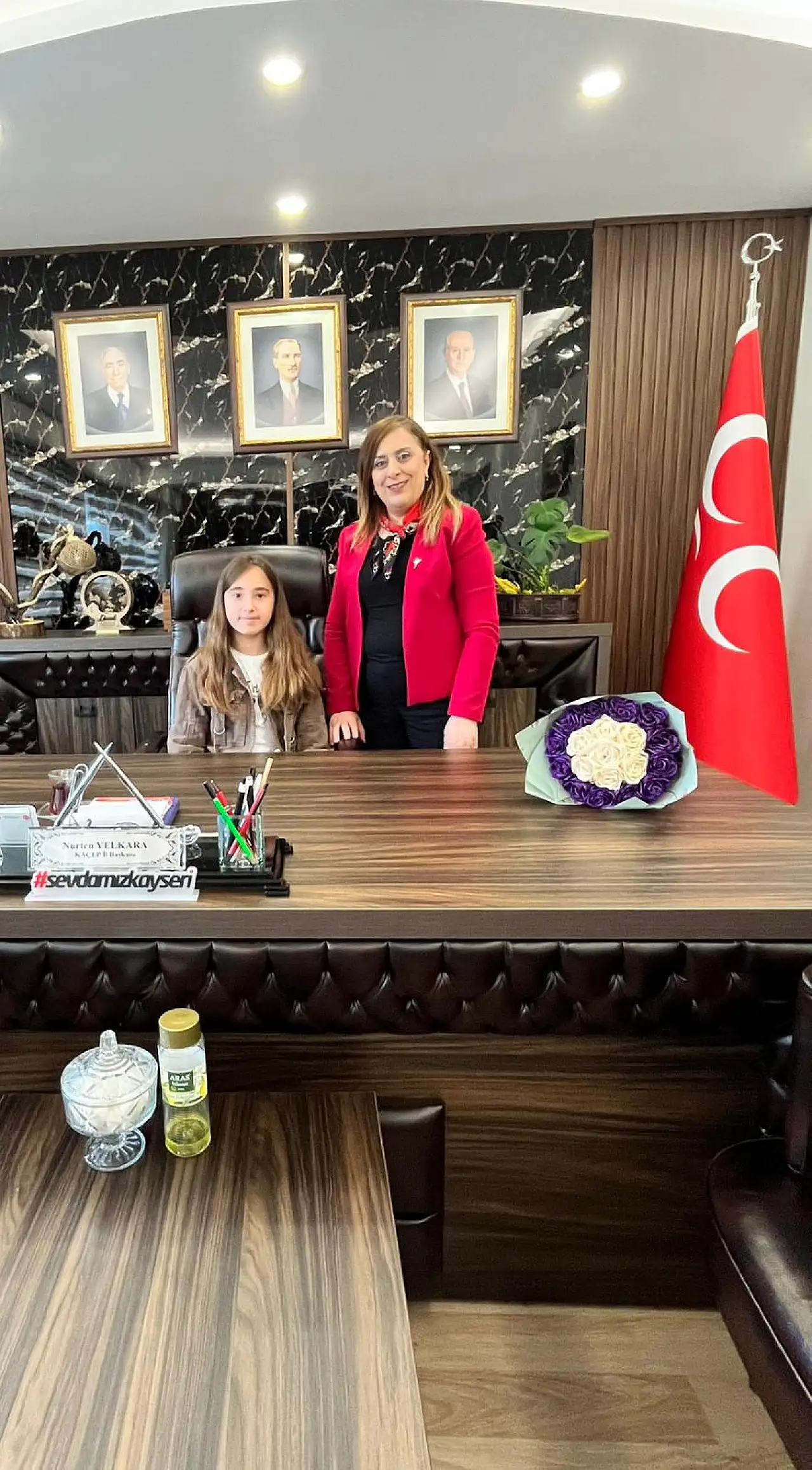 Başkan Yelkara 23 Nisan'da koltuğunu miniklere devretti