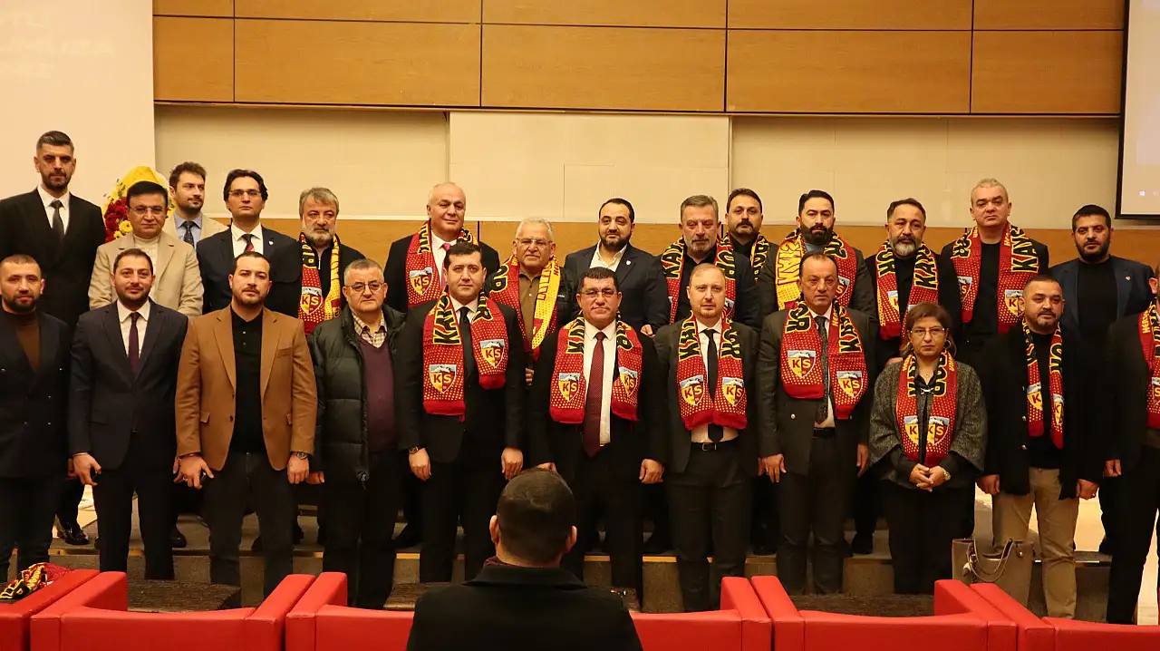Güven tazeleyen Açıkalın, Kayserispor'un borcunu açıkladı