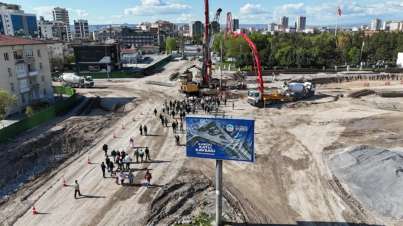 Mühendis adayları DSİ-Yeni Sanayi Katlı Kavşak Projesi'ni inceledi
