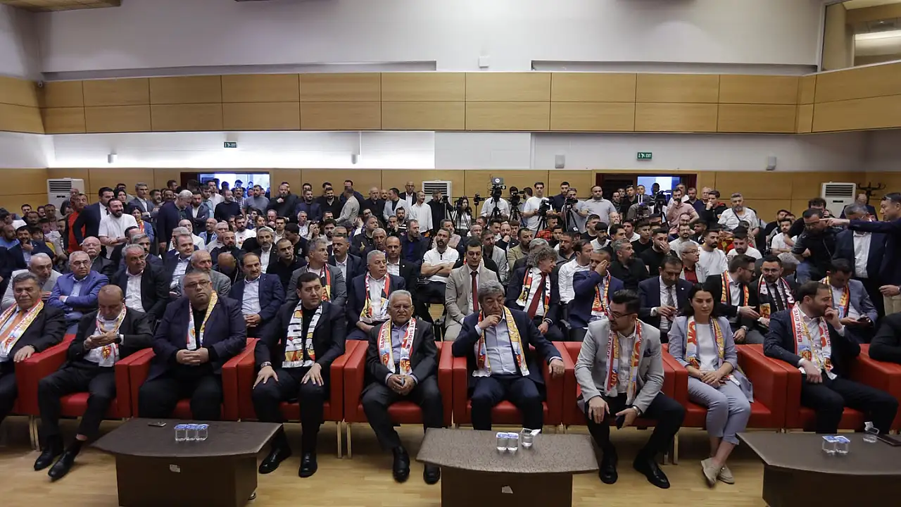 Başkan Büyükkılıç: Şehir Bugün Ayakta