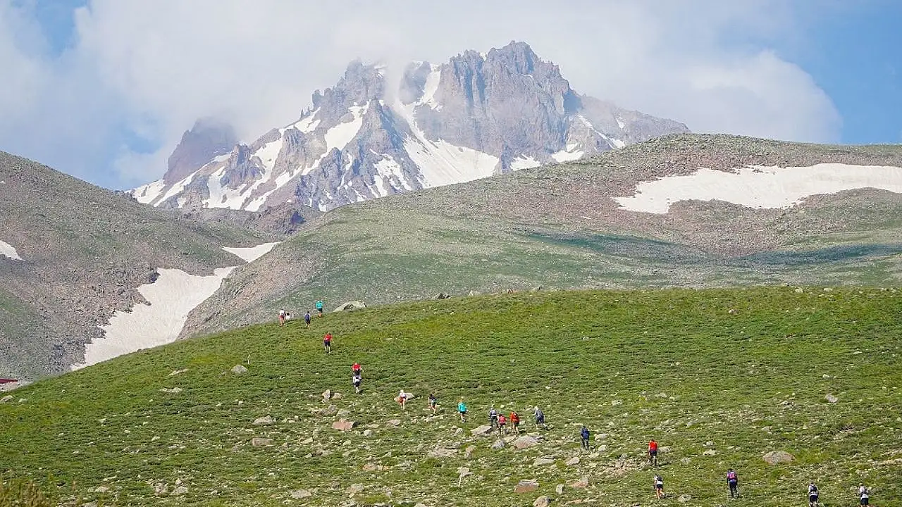 Kayseri'nin incisi, Turizmin zirvesi Erciyes Dağı