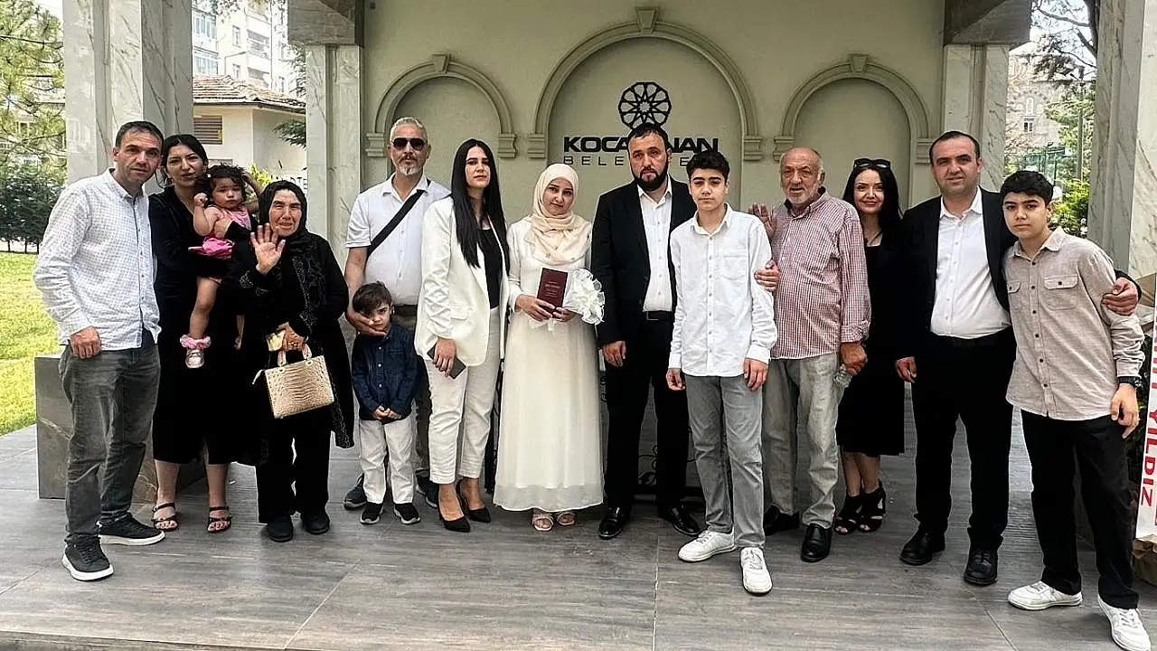 Hunat TV Yayın Müdürü Naci Gültekin Şeker dünyaevine girdi