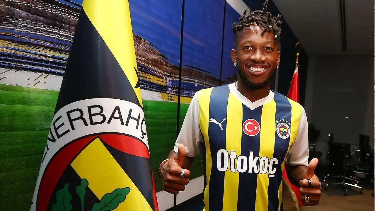 Fenerbahçe'de şok ayrılık! Yıldız futbolcu ayrılacak mı?