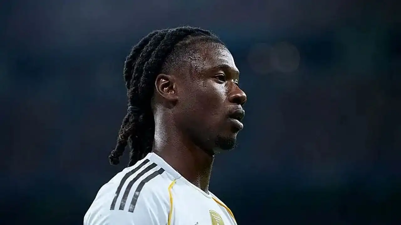 Galatasaray transferde sessizliğini bozuyor! Orta saha geliyor