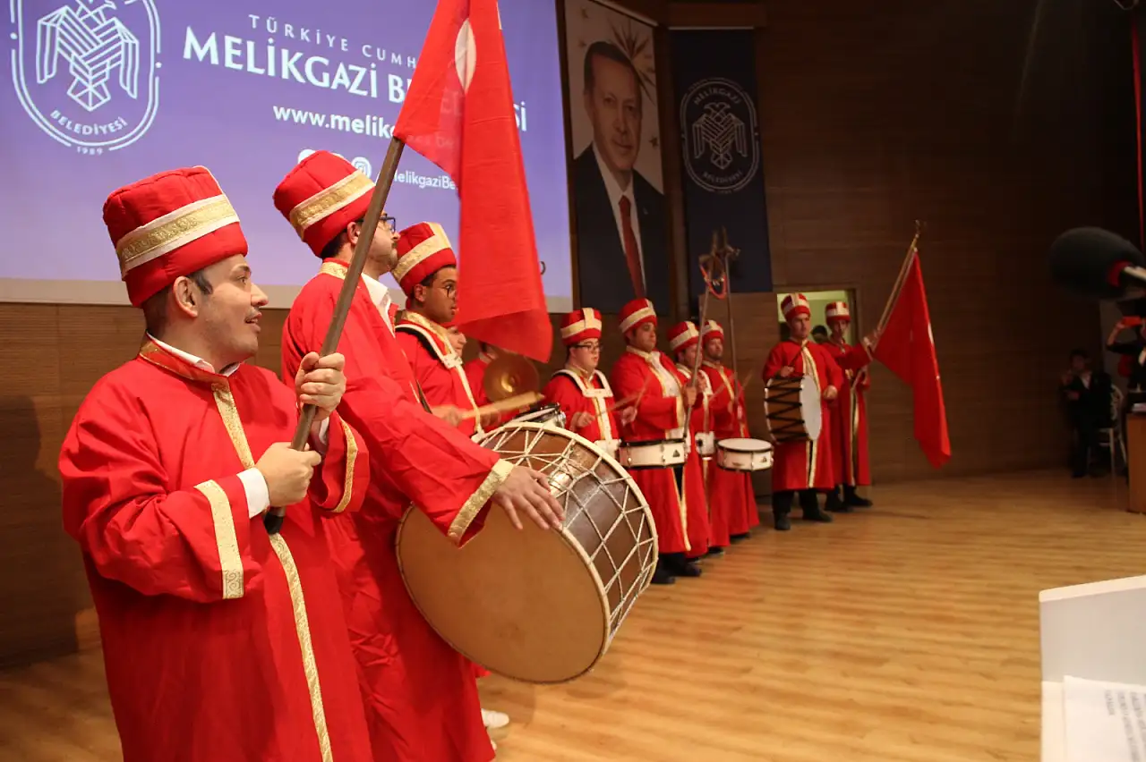 MHP KAÇEP Kayseri'den özel çocuklarla anlamlı Çanakkale programı