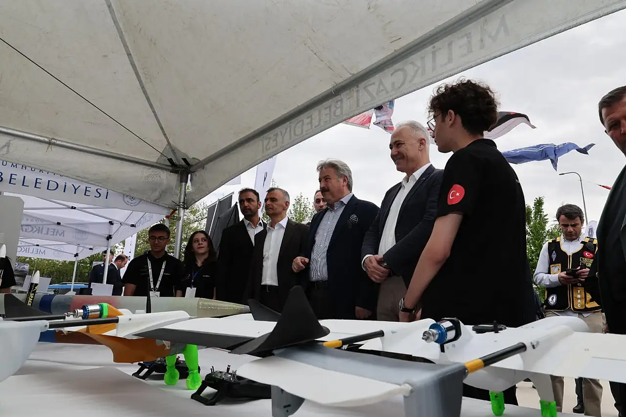 Kayseri'de 2. Geleneksel Havacılık Festivali gerçekleştirildi