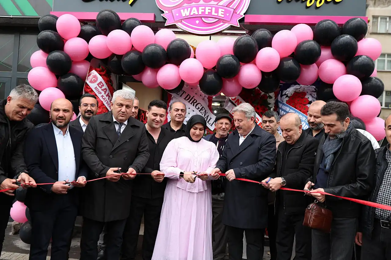 Kayseri'de Cindy Waffle hizmete açıldı