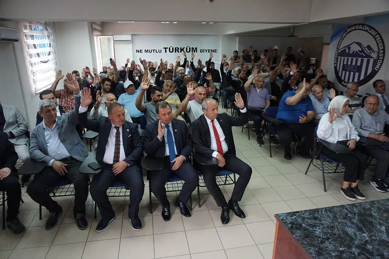 KASKF Başkanı Mutlu Önal güven tazeledi