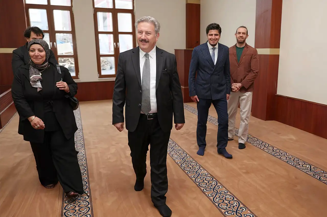 Kayseri'nin butik, Hayrat Camii'si tamamlandı
