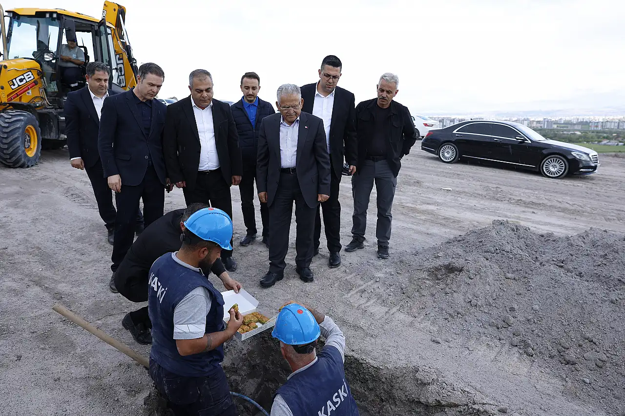 Başkan Büyükkılıç, KASKİ'nin güçlü altyapı yatırımını yerinde inceledi