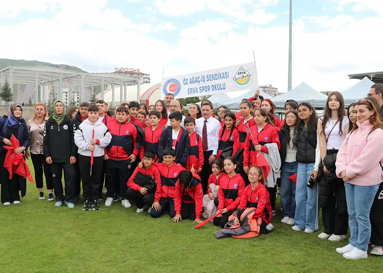 Kayseri'de 19 Mayıs coşkuyla kutlandı