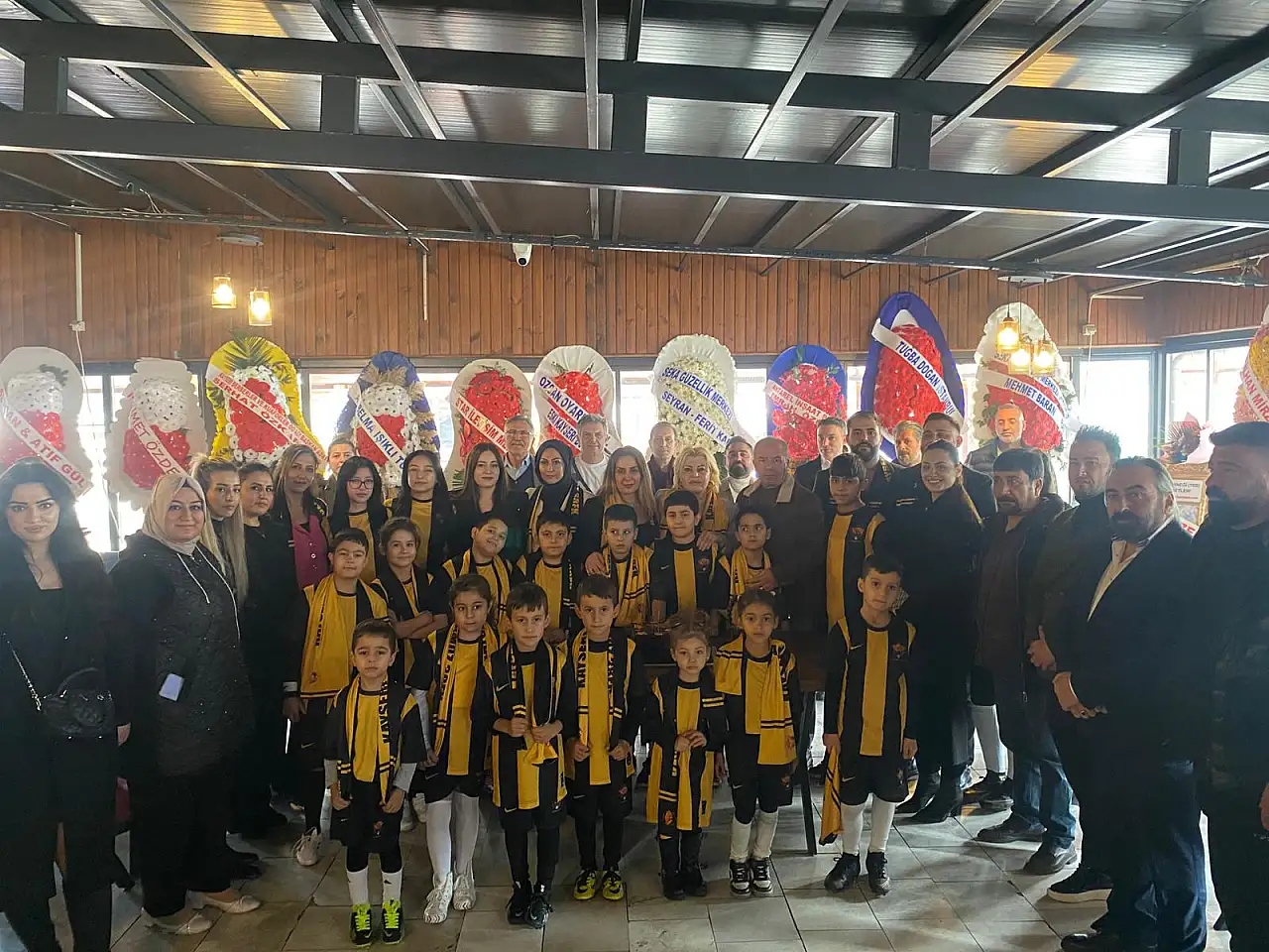 Kayseri amatörüne kadın eli değdi: Yakamoz 38 FK'nın yeni Başkanı Hülya Doğan