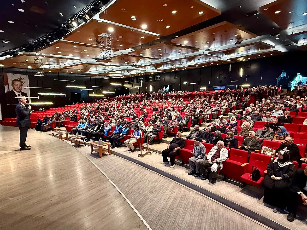 Kayseri'de hacı adaylarına seminer verildi