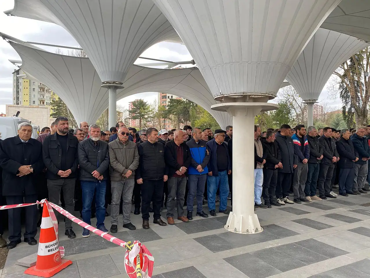 MHP'li Duran Kayhan'ın acı günü