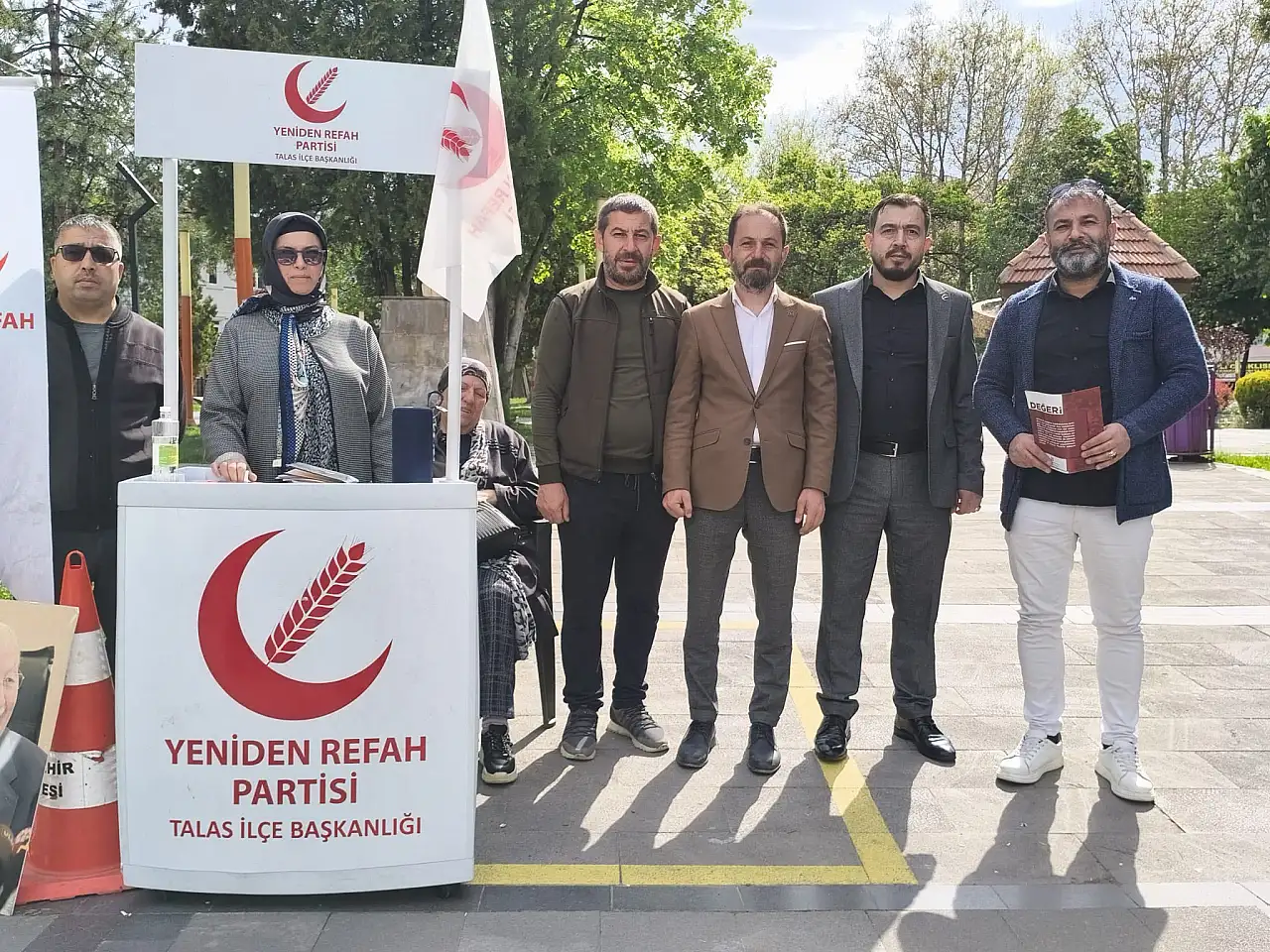 Yeniden Refah Partisi'nden Kayseri'de 13 ilçede üye hamlesi