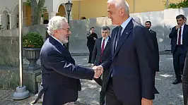 Bakan Ersoy, İslam Kültür, Sanat ve Tarih Araştırma Merkezi'nin çalışmalarını inceledi