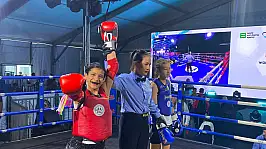 ERVA Spor Kulübü sporcusu Ayşegül Açık, Muay Thai Dünya Şampiyonu oldu