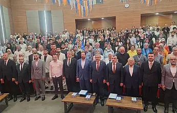 AK Parti Melikgazi'de Danışma Meclisi Toplantısında birlik ve istikrar vurgusu yapıldı