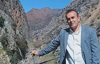 Asker eğlencesinde fenalaşan 2 çocuk babası yaşamını yitirdi