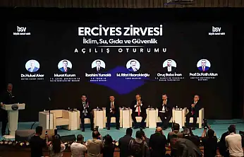 Bakan Kurum: Depremden sonra 2 yılda 455 bin konutu bitirmek kolay iş değil