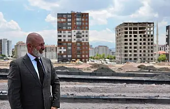 Başkan Çolakbayrakdar: Kentsel dönüşümle birlikte yaşam alanlarını da inşa ediyoruz