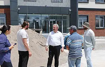 Başkan Palancıoğlu, Yıldırım Beyazıt Mahallesi'ndeki okul çalışmalarını inceledi