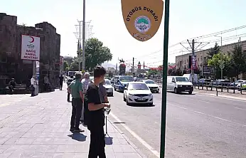 Büyükşehir Zabıta'dan otobüs duraklarında denetim