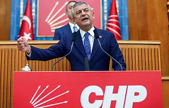 CHP Parti Meclisi'nde toplu istifa: Olağanüstü kurultay süreci gündemde