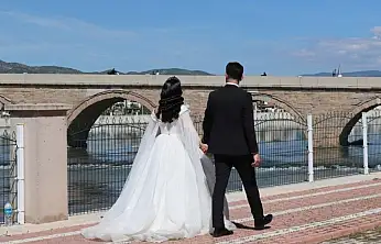 Cimrilik hem boşanma hem de tazminat sebebi