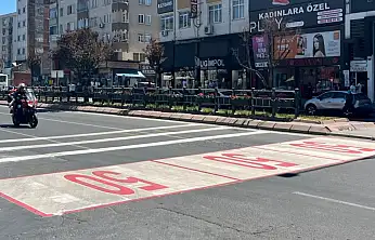 Ekipler Düvenönü'nde yaya geçitlerini yeniledi
