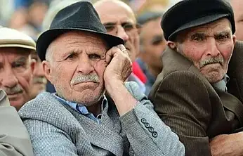 Emekli maaşı düzenlemesinde yeni gelişme! AK Parti Grubu bugün toplanacak