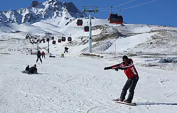 Erciyes için kritik karar alındı: Yeni pist aracı geliyor