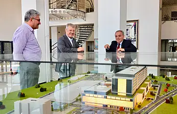ERÜ'de 3D Baskı Yapı Malzemeleri Geliştirme Projesi tanıtıldı