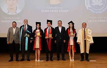 ERÜ İktisadi ve İdari Bilimler Fakültesi 44. dönem mezunlarını verdi