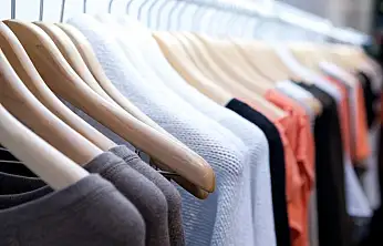 Fast Fashion akımı gençleri nasıl etkiledi? Giy, paylaş, at…
