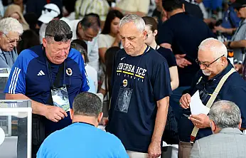 Fenerbahçe'de oy kullanma işlemi başladı