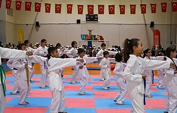 Hacılar'da Yaz Spor Okulları'nın açılış töreni yapıldı