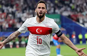 Hakan Çalhanoğlu'ndan duygusal veda mesajı: Sorumluluğu ben üstleniyorum