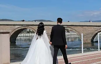 Horlamak hem boşanma hem tazminat sebebi