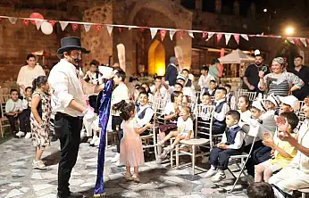 Kadim vakıf geleneği tarihi Kervansarayda yaşatıldı