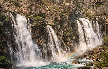 Kayseri'de doğanın zirvesi Aladağlar Milli Parkı macera tutkunlarını bekliyor