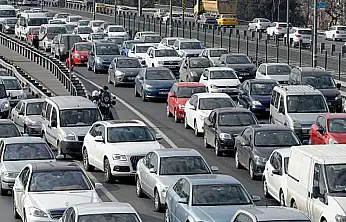 Kayseri'de mayıs ayında 12 bin aracın devri yapıldı