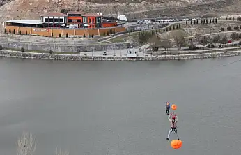 Kayseri'de yazın en heyecanlı aktivitesi: İncesu Marina Zipline