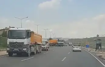 Kayseri-Niğde yolunda otomobil şarampole devrildi